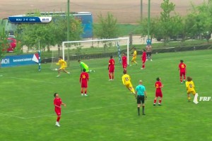 U16國足0-3落后羅馬尼亞U16，防守走神對手包抄破門