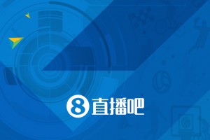 賽后，更衣室里安切洛蒂與皇馬眾將一一擁抱慶祝。